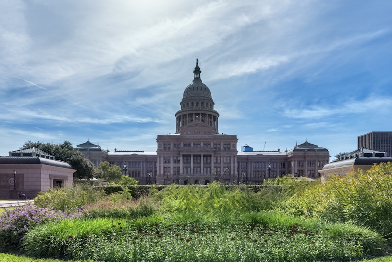 New Hampshire state capitol building where Bitcoin bond legislation was approved